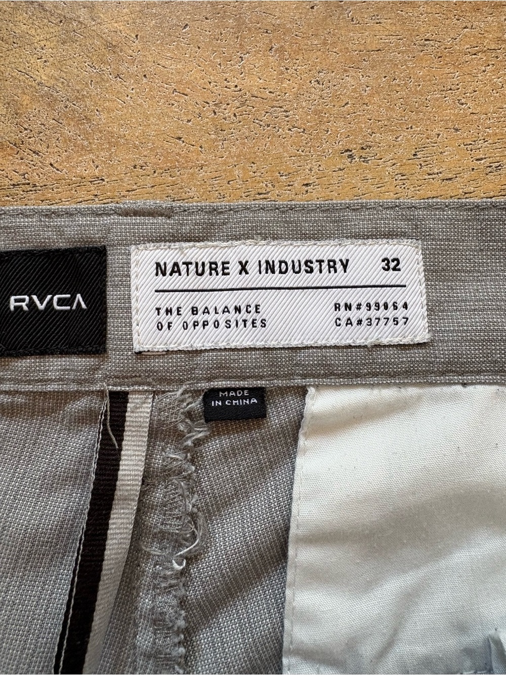 RVCA Nature X Industry Gray Pinstripe Chino Shorts Sz 32 - Picture 5 of 9